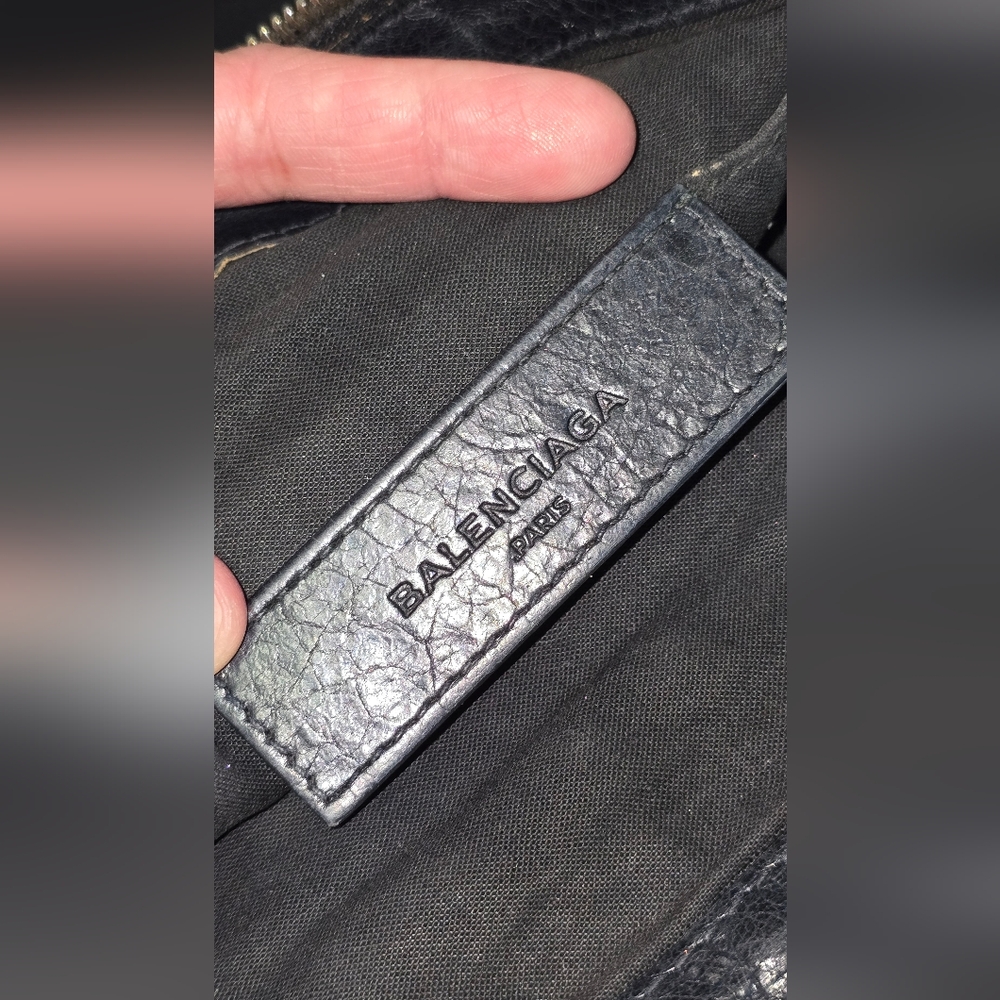 ××× SOLD ××× Balenciaga Classic Clip Clutch - Picture 14 of 15